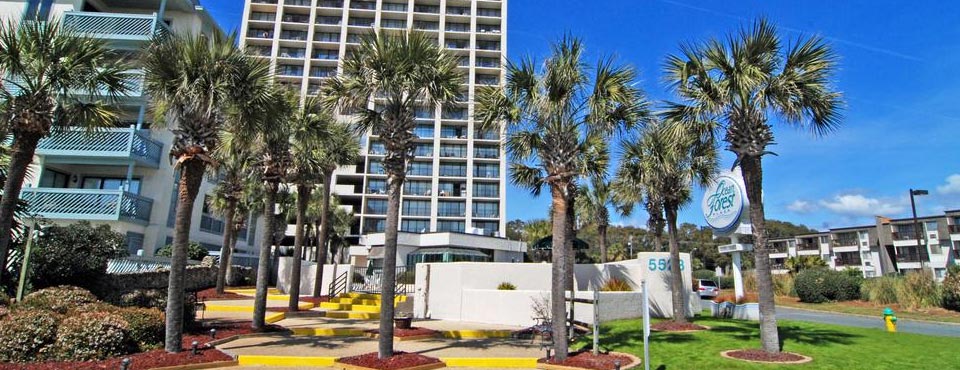 View of the Ocean Forest Plaza Resort entrance at Myrtle Beach 960